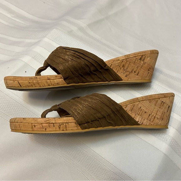 SALE - Moda Womens Cork Wedge Thong Metallic Brown Mesh Fabric Sandals -size 8 - Picture 3 of 7